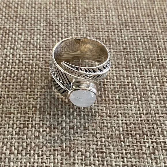 New Silpada Feather Opal Ring Size 7.5 and one size 8. - Picture 2 of 7